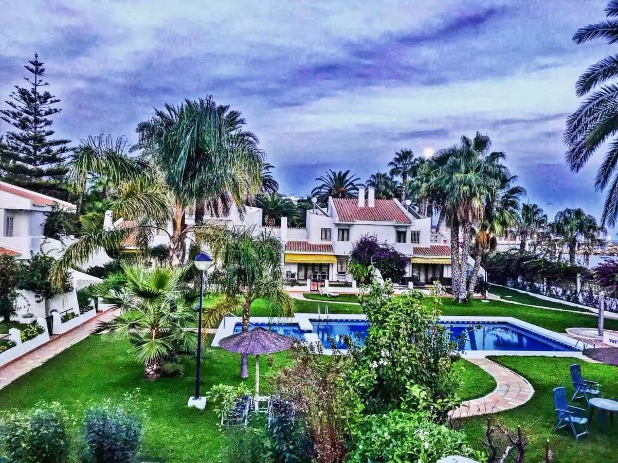 Beachfront Oasis In Costa Del Sol. Caleta de Vélez Exterior foto