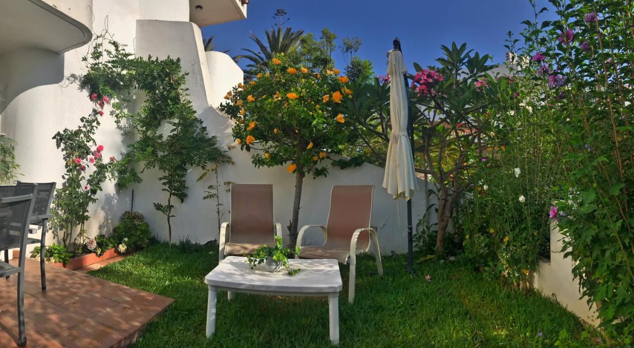 Beachfront Oasis In Costa Del Sol. Caleta de Vélez Exterior foto
